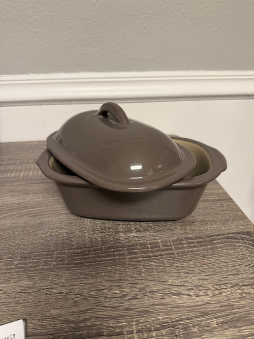 Pampered Chef Covered Baker